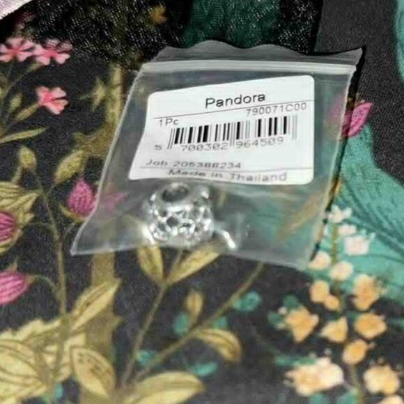 Pandora Openwork Chain Link Padlock Charm NEW - Picture 3 of 6